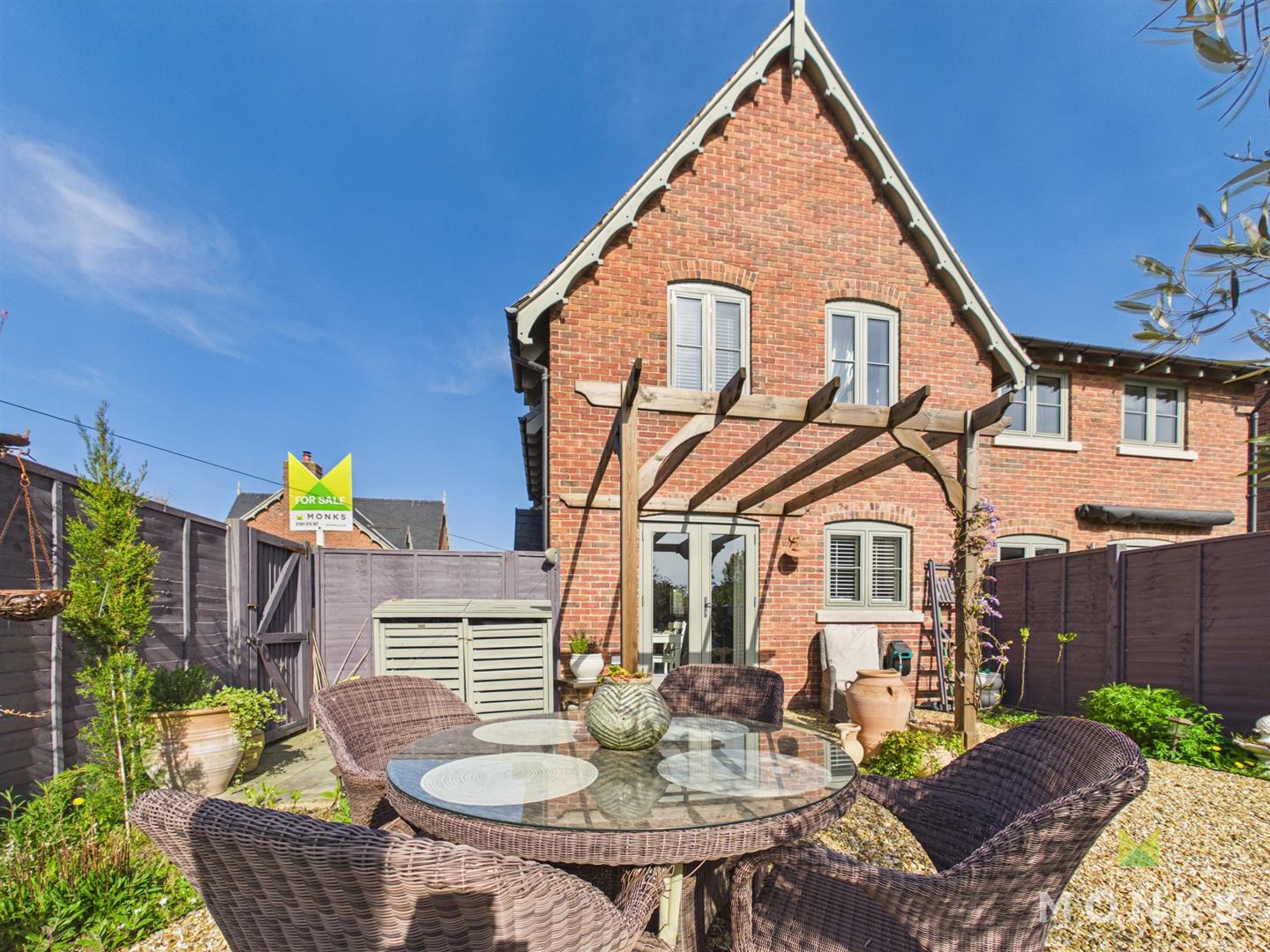 17 Penrhos Court, Whittington, Oswestry, SY11 4FA For Sale